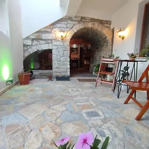 Maison d'hôtes Bujtina Veritos